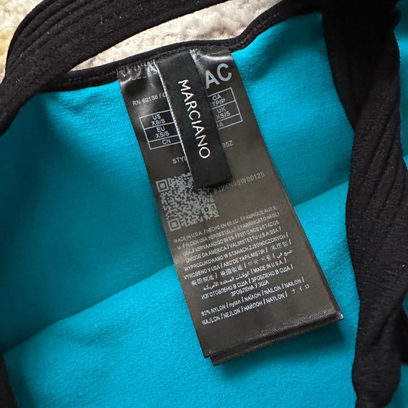 Marciano Stretchy 2-Piece Set - Picture 7 of 8